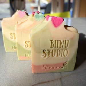 Love Spell Lovespell Bar Soaps (3 bars with soap bag)